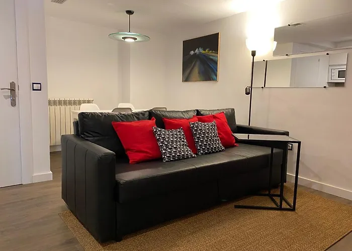 Lc Cesar Augusto Apartment